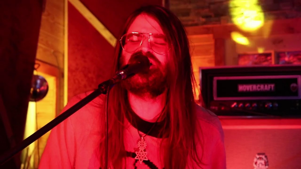 The Well - Drug From The Banks | Machine Shop LIVE! (In the Studio)