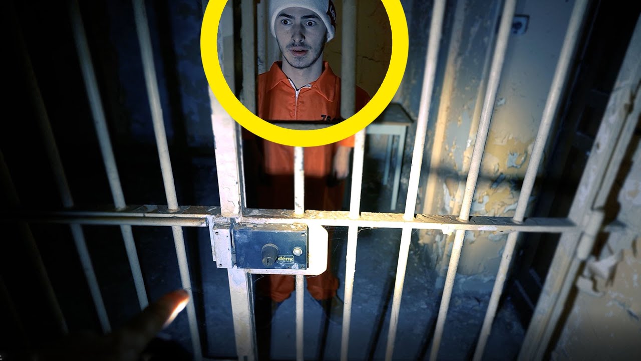 ENFERMÉ DANS UNE PRISON ABANDONNÉE ! ( Urbex )