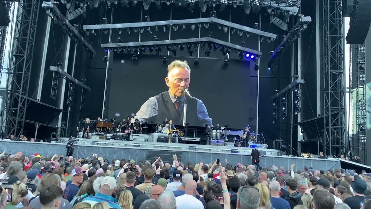 Bruce Springsteen, Kilkenny May 12 - Racing in the Street