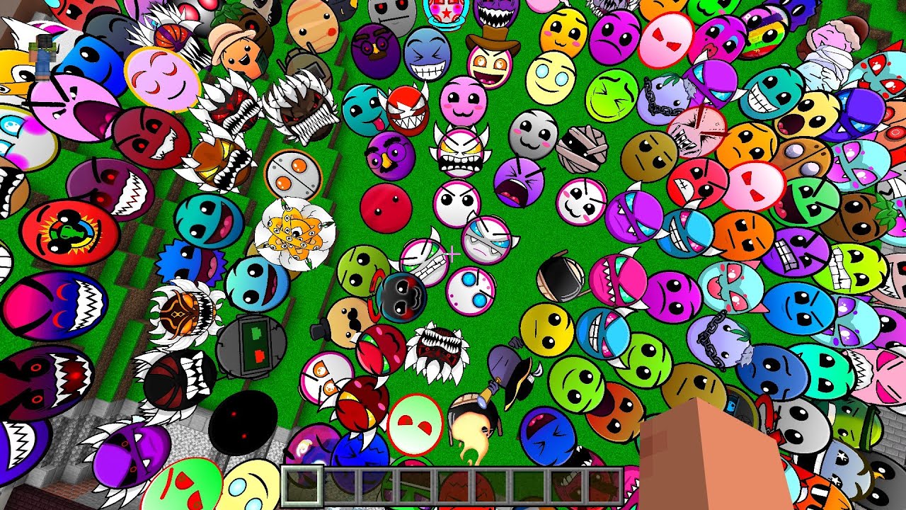 Too Much Lobotomy Dash  and GEOMETRY DASH NEXTBOTS | Minecraft PE ADDON