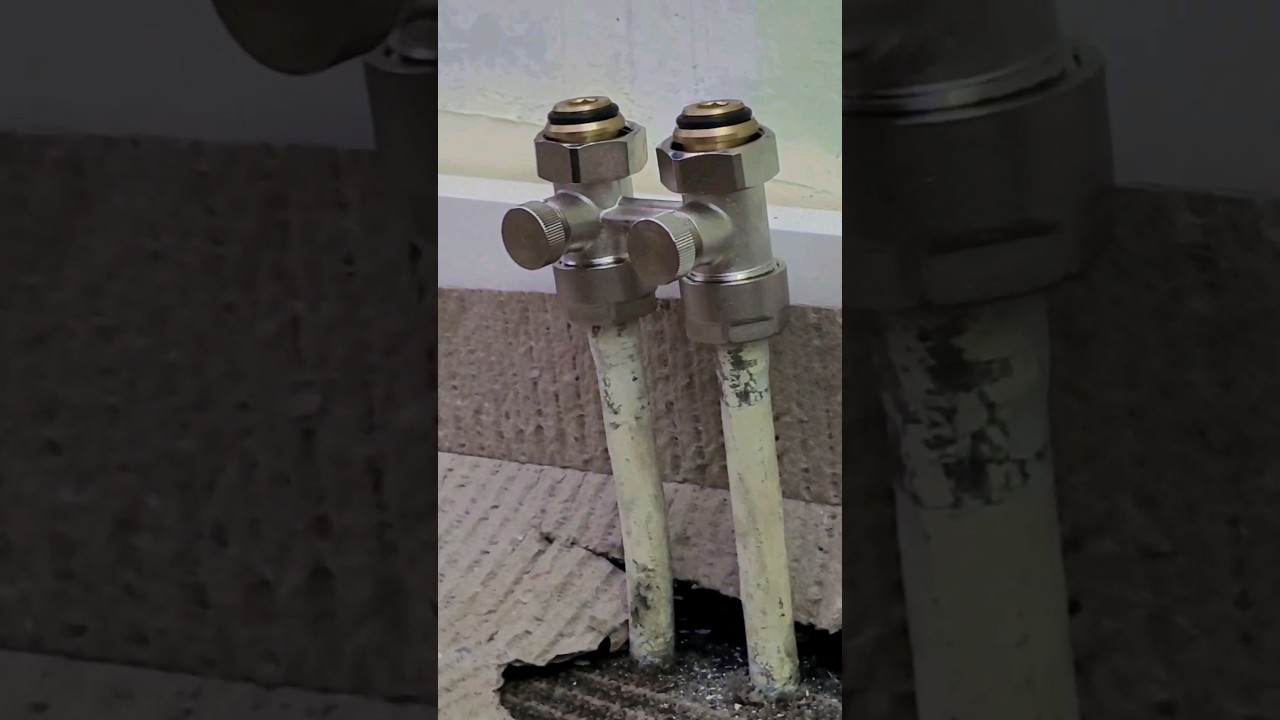 Wymiana grzejnika #hydraulik #plumber #work #diy #viral #grzejnik