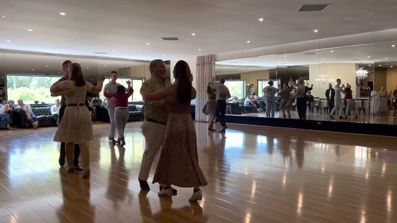 Country Waltz - Dance Styles