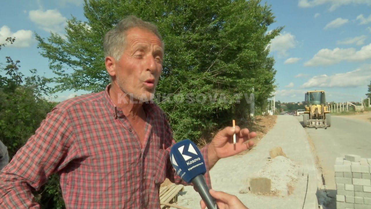 Familjarët kërkojnë që varri i stërgjyshit të tyre të mbetët në trotuar - 24.07.2019 - Klan Kosova