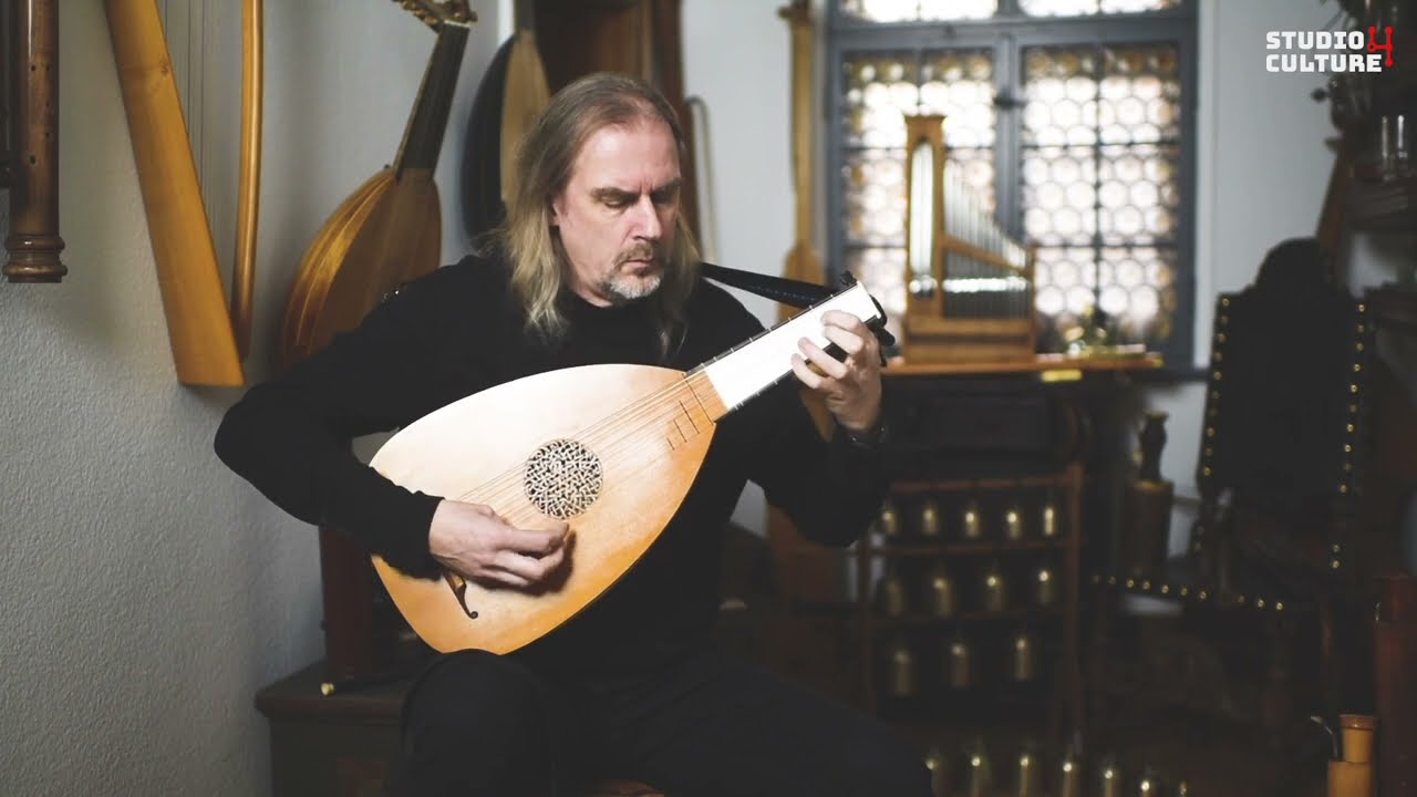 Renaissance Lute/ Laute/ Luth/ Liuto: Capella de la Torre
