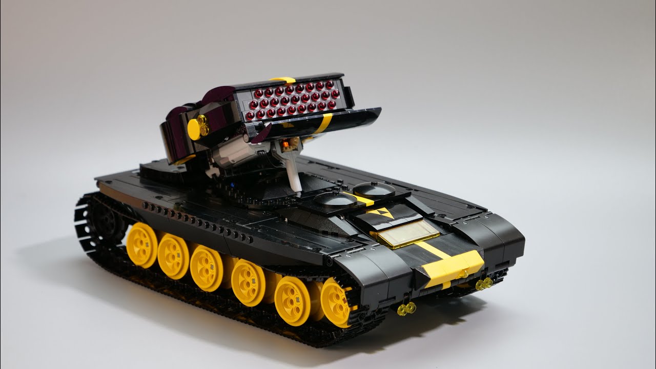 LEGO Blacktron Black Widow MLRS Preview