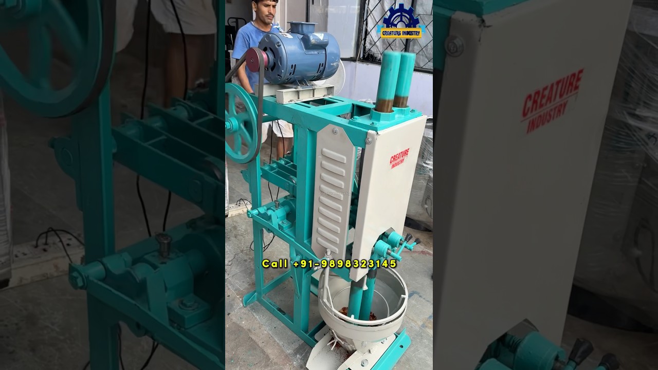 Two Rode Hammer Mill | Red Chilli Grinding Automatic Kandap Machine 2025 #grinding #kandap #masala