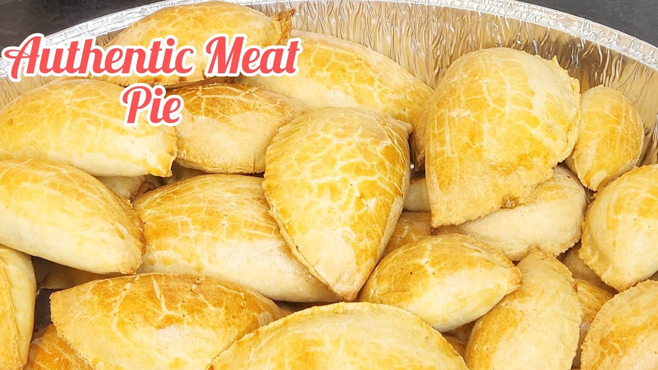 HOW TO MAKE MEAT PIE AT HOME //AUTHENTIC CAMEROONIAN MEAT PIE