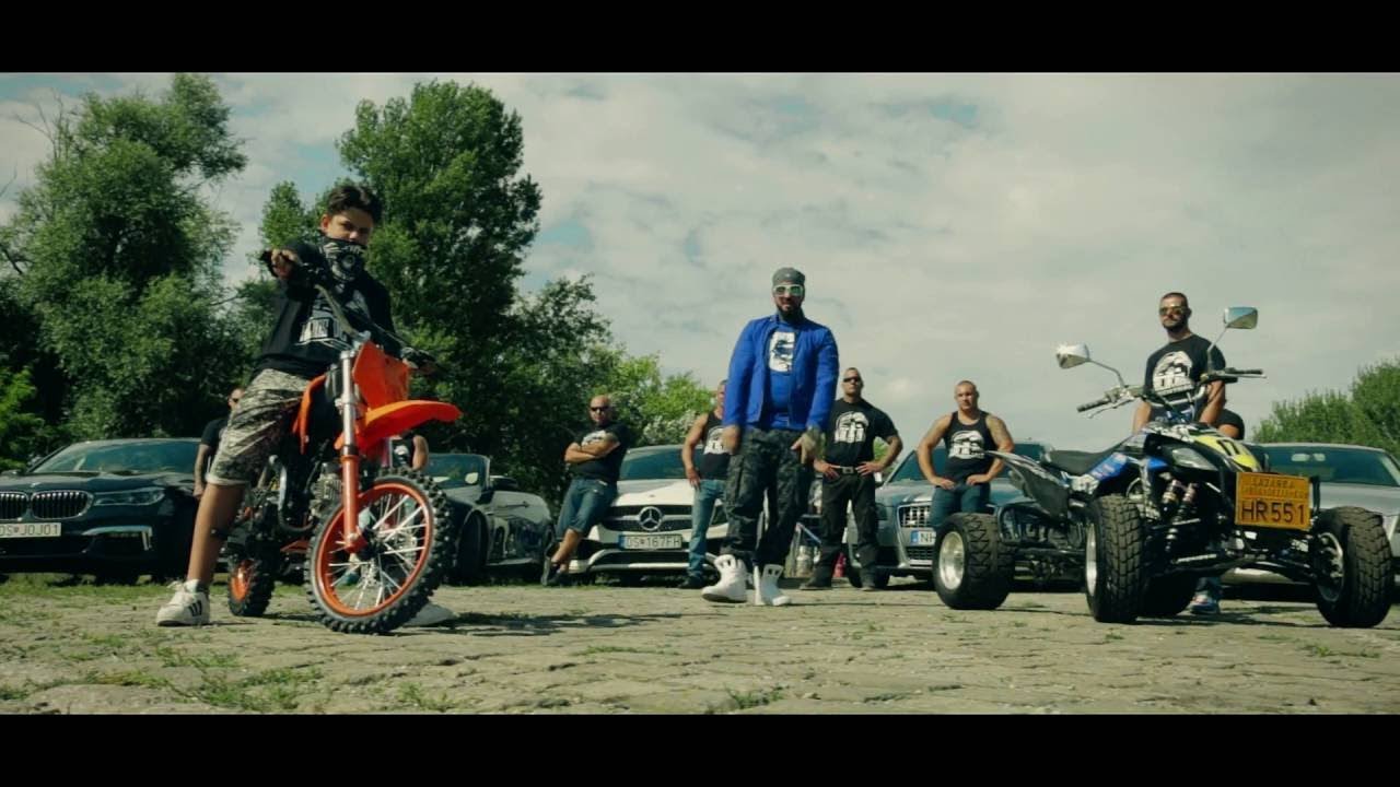Mr.Busta - Mindenkinek, Aki Szereti | OFFICIAL MUSIC VIDEO |