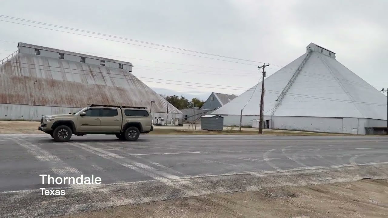 Walking tour of Thorndale, Texas in 4K