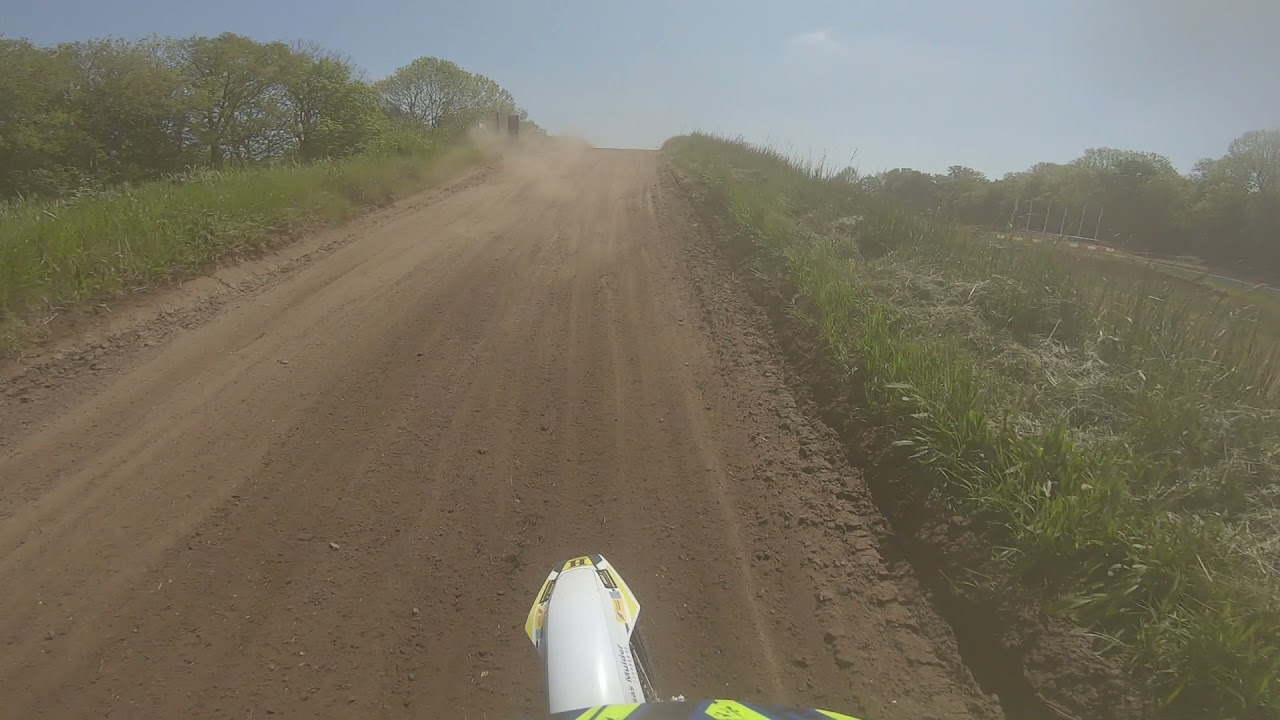 1 Ronde op het circuit van Rutten MC NOP De Ruttensebrug