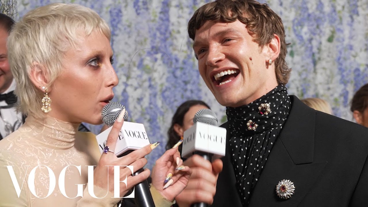 Коннор Сторри рассказывает историю своих окровавленных джинсов | Met Gala 2026 с Эммой Чемберлен