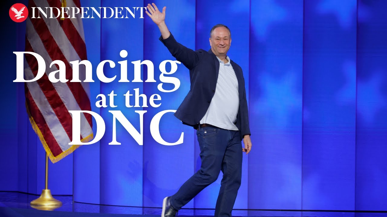 Doug Emhoff goofs off in DNC rehearsal