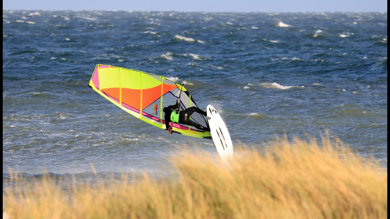 12 brandneue Wavesegel (2023) im Test - Ausstattung, Features & Trimmtipps