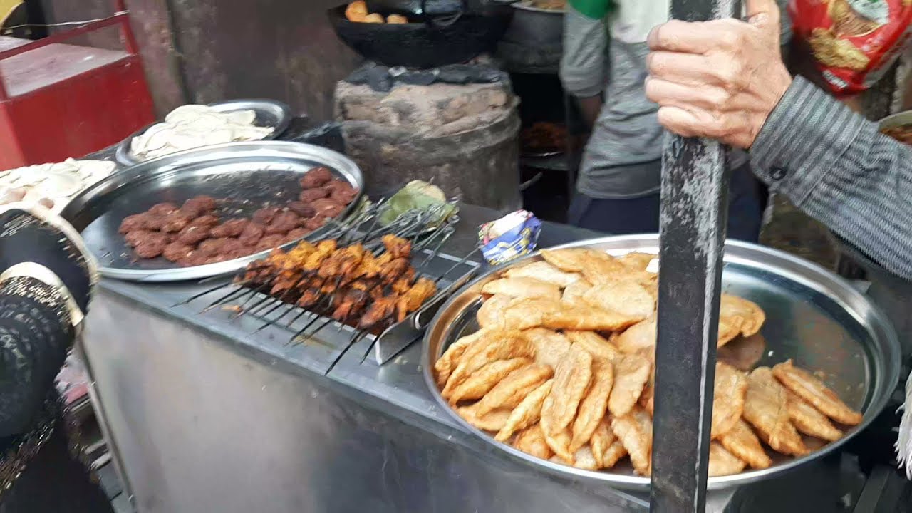Tasty Chicken biriyani, Beef cutlet & Samosa at Ranchi opposite to Mosque