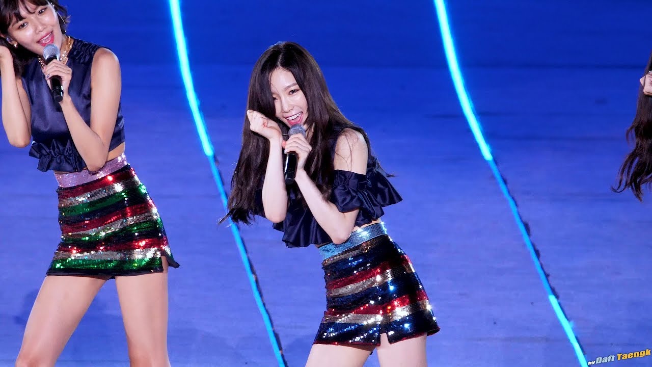 170708 SMTOWN LIVE - 태연(소녀시대) 'Gee' 4K 직캠 by DaftTaengk
