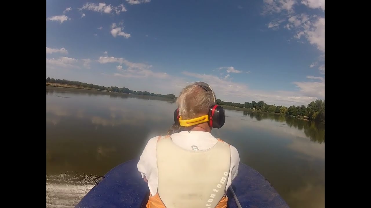 Vol en aéroglisseur sur le lac de Mareuil sur Arnon le 20 août 2023