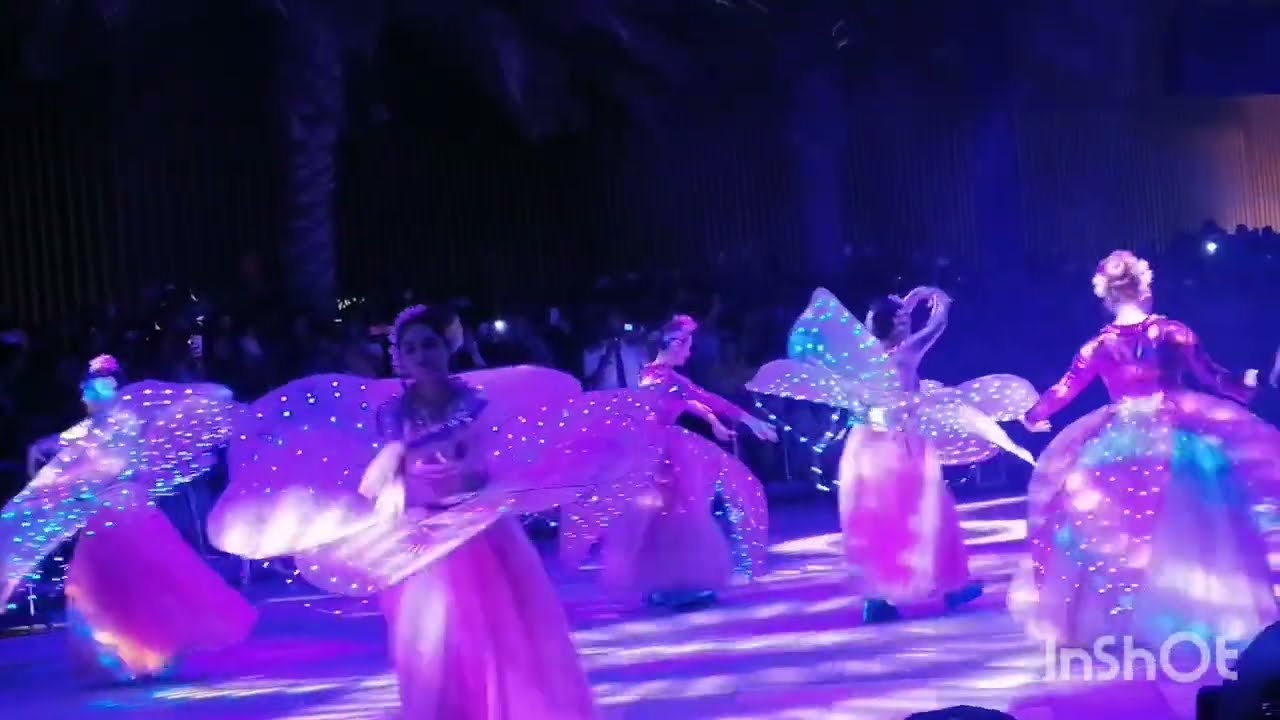 Visiting Damaam. Blooming light show at ajdanwalk. Beautiful performance.