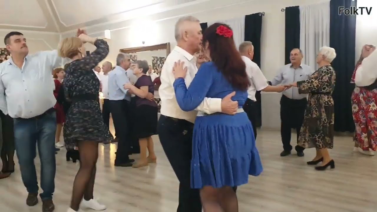 JESIEŃ MUSI PRZYJŚĆ PO LECIE tak już jest lubiany kawałek do tego kapeli Bronka Machla 