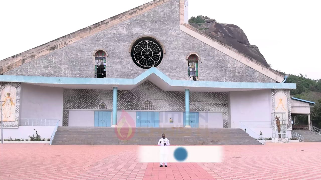 A LA DÉCOUVERTE DE LA GROTTE MARIALE NOTRE DAME D'ARIGBO DE DASSA-ZOUME.