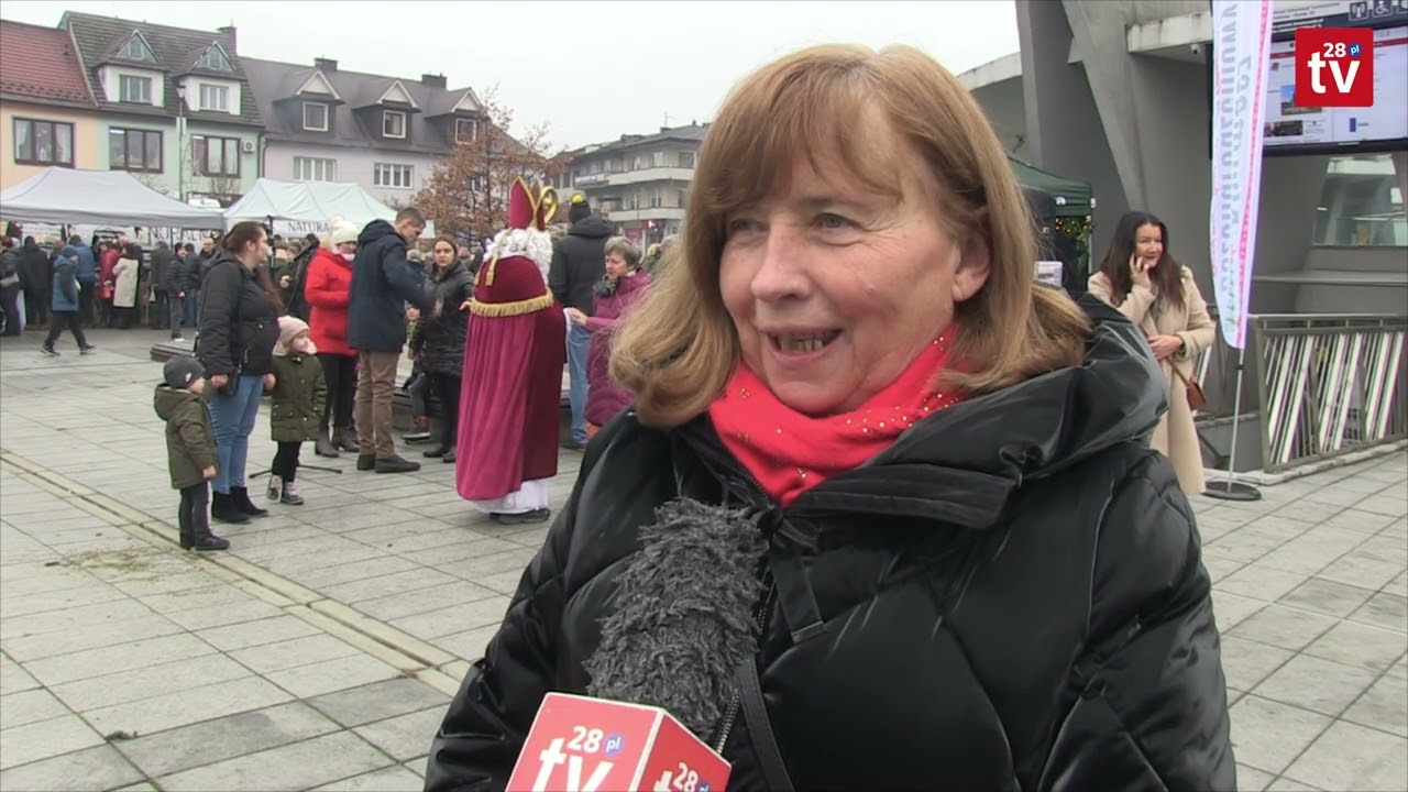 Kiermasz Bożonarodzeniowy. Limanowski rynek wypełniony klimatem świąt