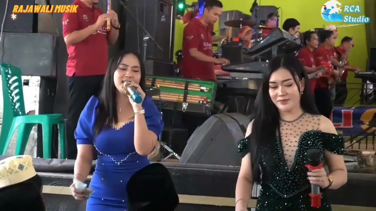 Penampilan OM. RAJAWALI Musik Palembag. Acarah Bapak Mat Gradak Desa Anyar.