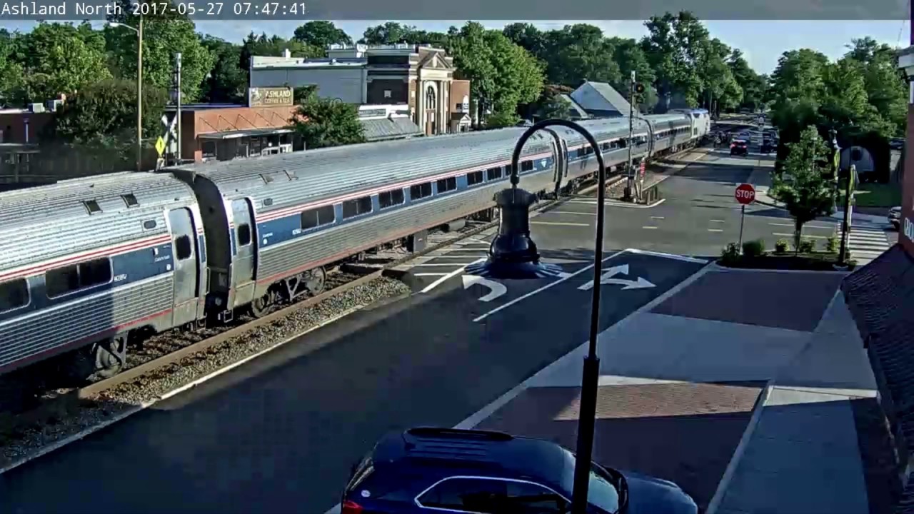Amtrak vs. Car @Ashland, VA.