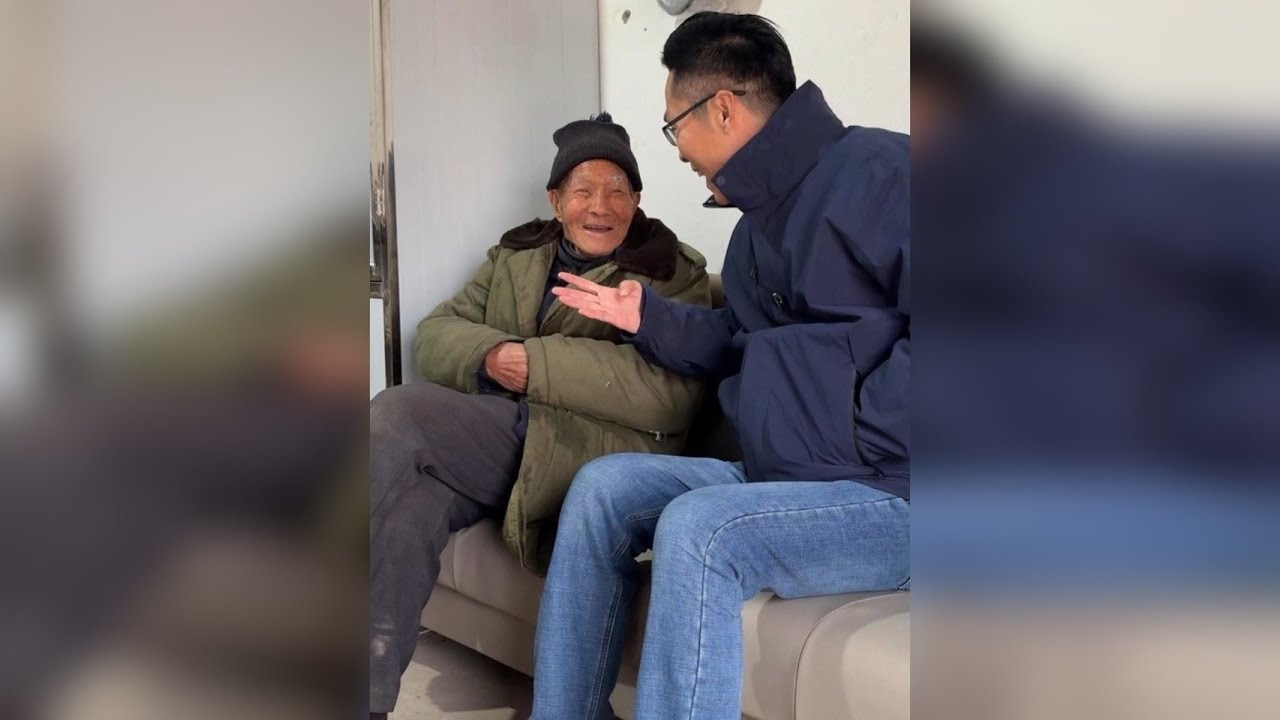 大雪要来了！给“不炒菜”独居爷爷，赶紧把雨蓬装起来！
