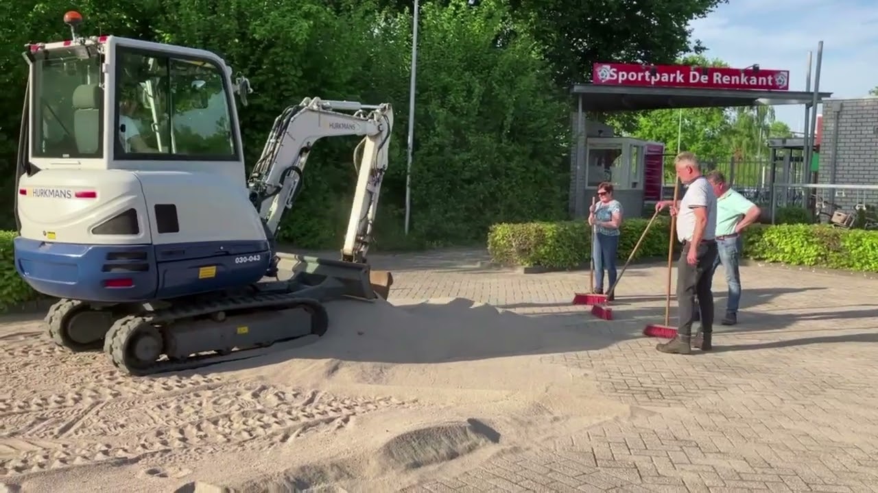 De overwinningsroes van Klaas en Jose bij het Slaponline Jeu de Boules Toernooi 2025