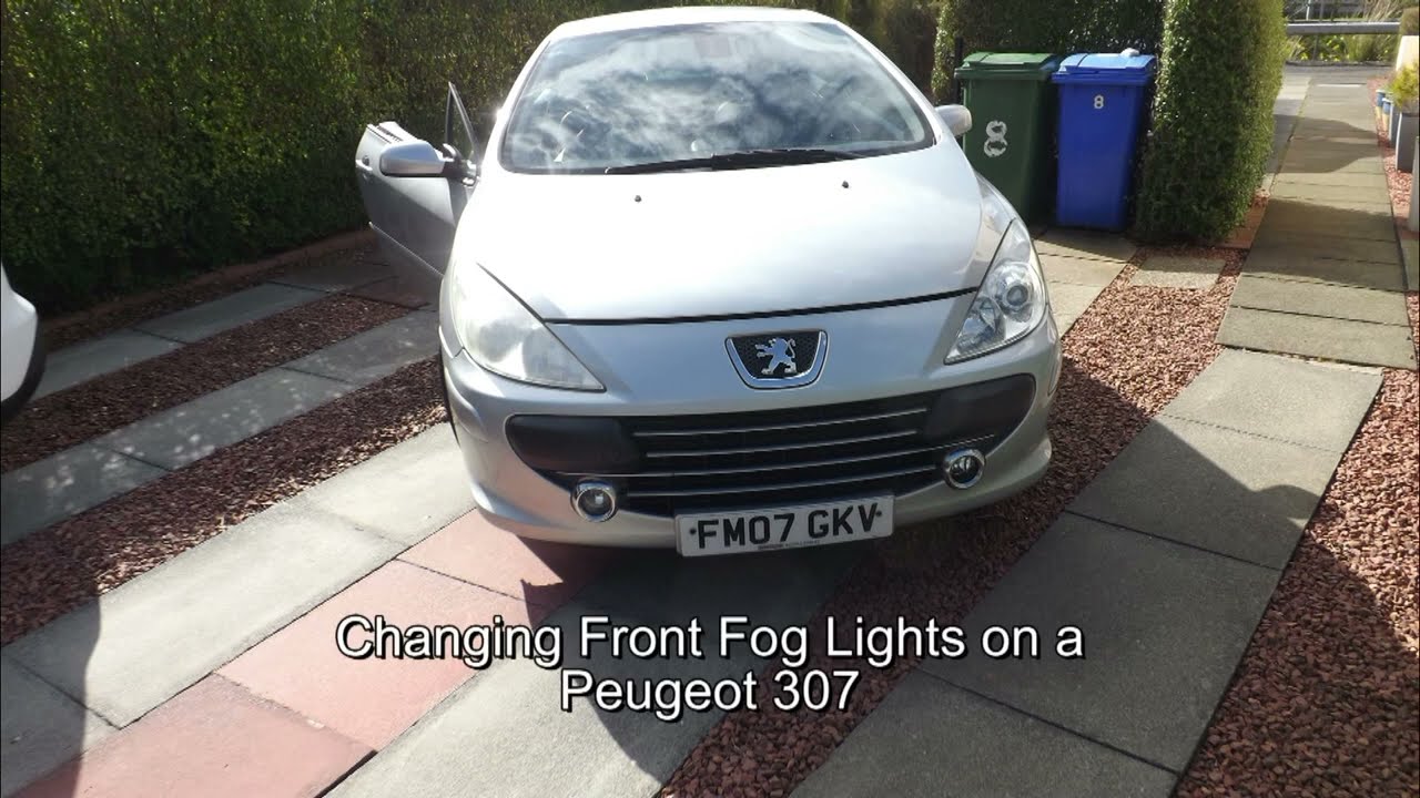 Peugeot 307 Front Fog Light Replacement Horn and Windscreen Washer Pump