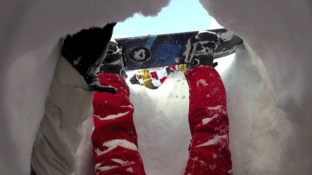 JACKSTAR AND PEGLEG - WHY YOU SHOULD NEVER RIDE A SNOWBOARD OFF PISTE ALONE