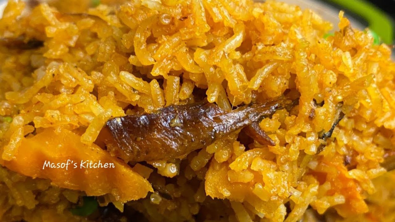 How To Cook Dried Herrings Jollof//A Perfect Fish Jollof Recipe//@MasofsKitchen