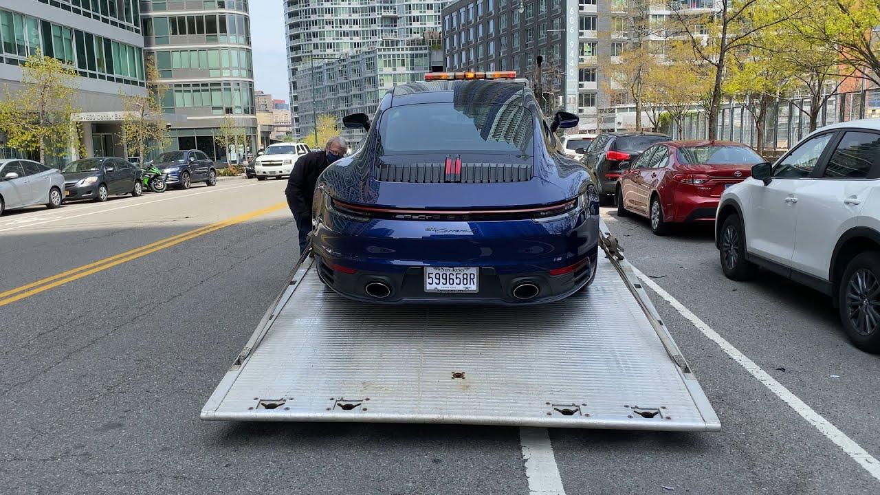 2020 Porsche 911 S (992) At-Home Delivery (raw video)