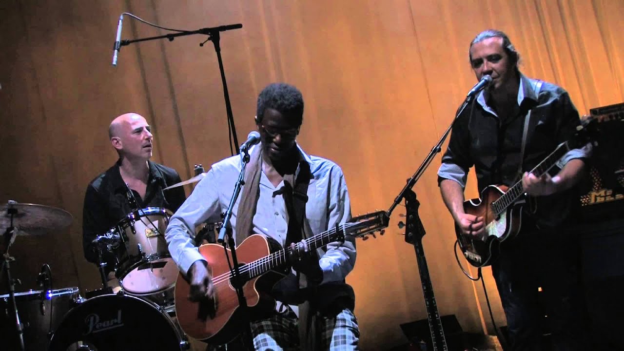 Wasis Diop Live 2013