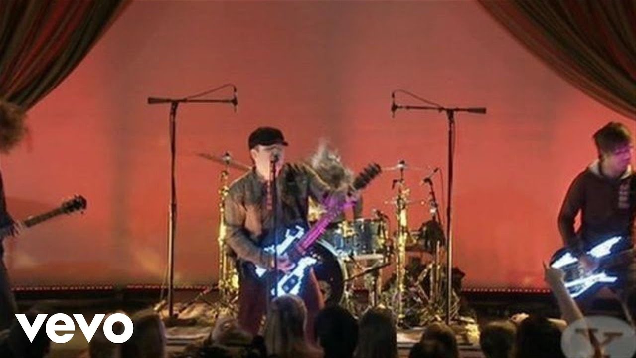 Fall Out Boy - I Don't Care (Live Sets On Yahoo! Music)