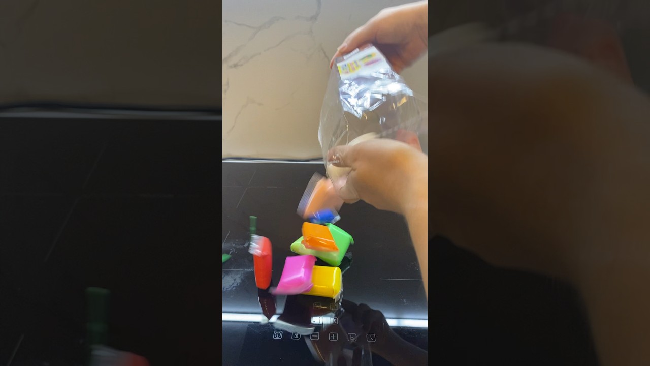 Unboxing colourful clay colours 
