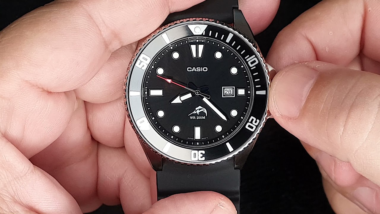 CASIO MARLIN MDV-106B-1AV - CASIO DURO - CASIO BILL GATTES
