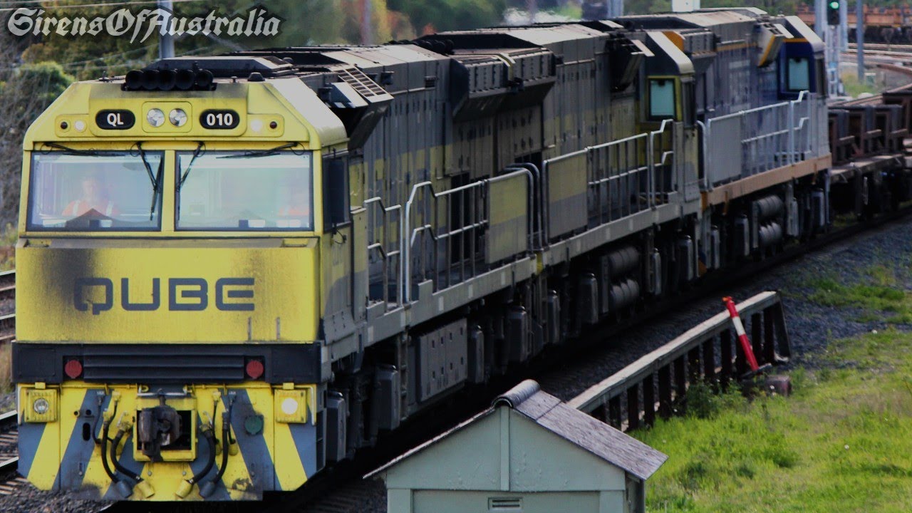 Qube Logistics And RailFirst C44ACIs On An Empty Steel Run | Dulwich  Hill, NSW | 28/08/2022