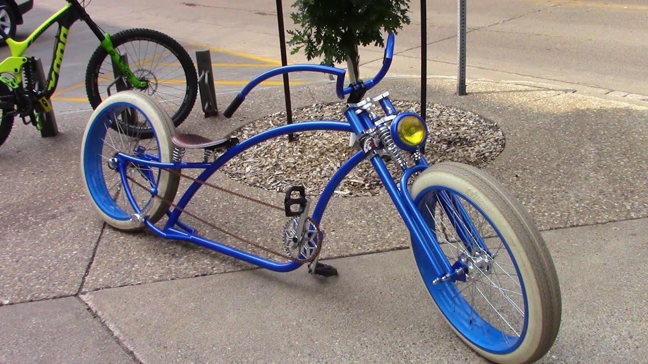 Sweet Custom Stretch Cruiser Bicycle in Blue