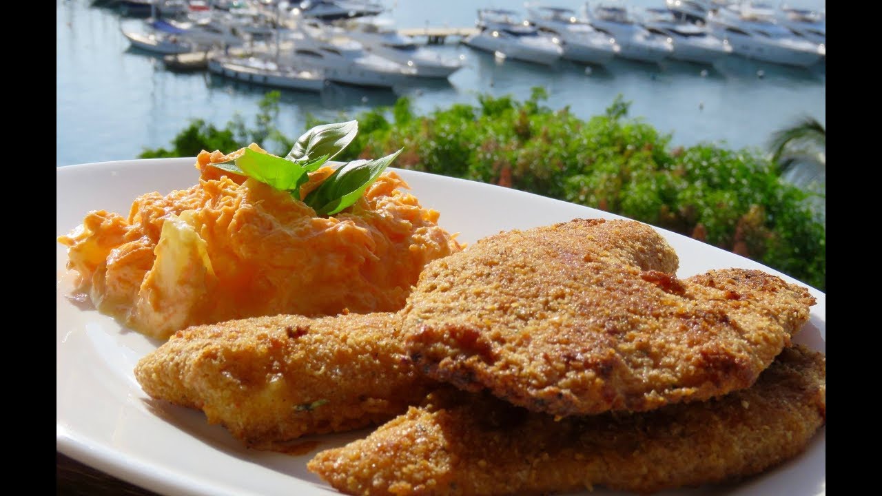 PESCADO EMPANIZADO AL HORNO Y ENSALADA DE ZANAHORIA