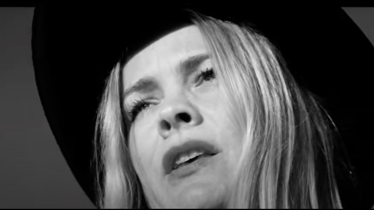 Jennifer Touch - Dripping (Official Music Video)