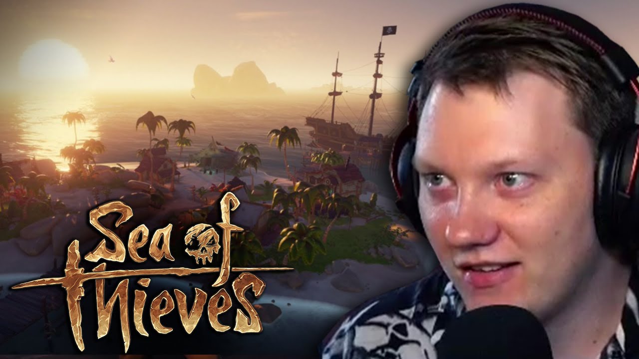 Sailing on the Sea of Thieves