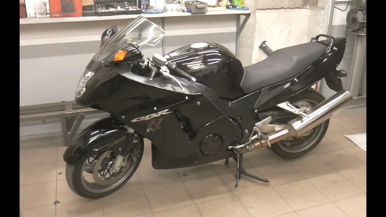 Парочка Дроздов (Honda CBR1100XX Blackbird)