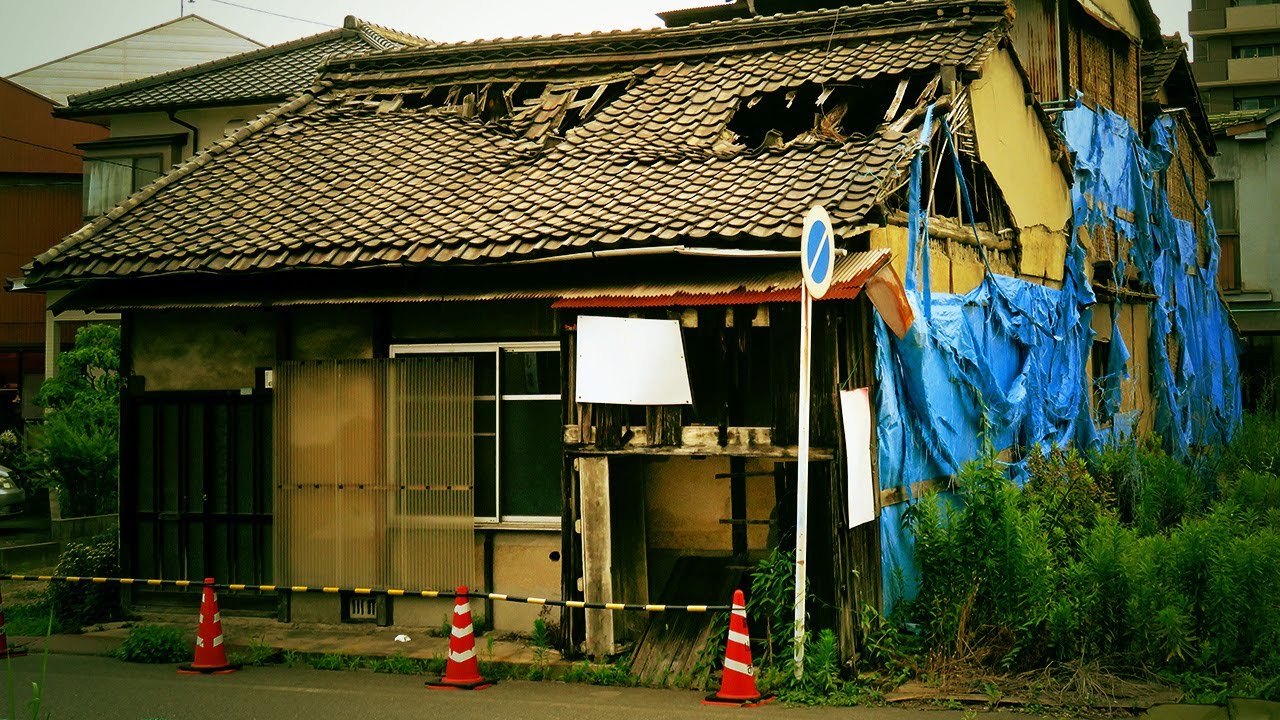 【怖い話】「老舗旅館」「巾着袋」「蠢く」「手招き」「一人暮らし」【怪談/朗読つめあわせ】