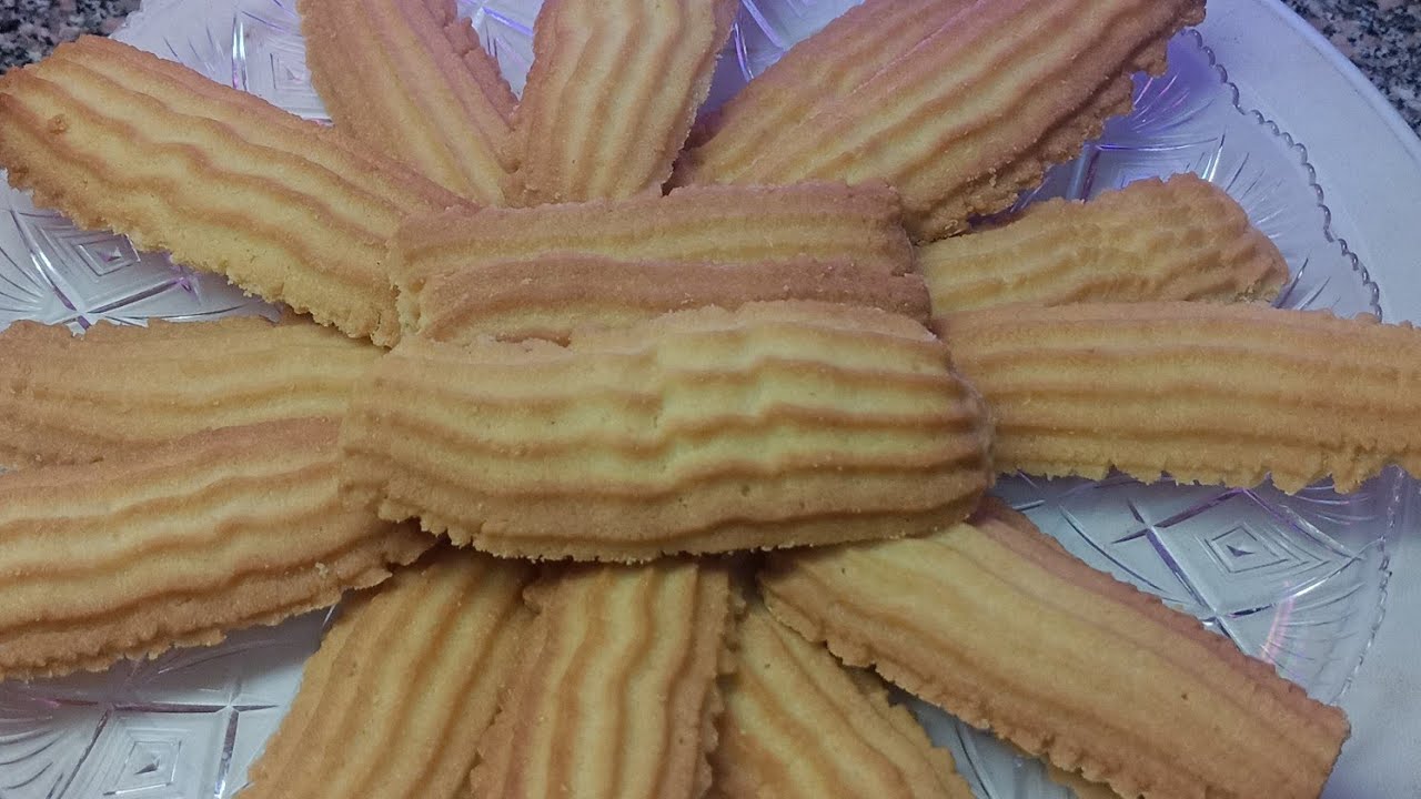 سيبك من الزبده والحليب ⁉️ وبالسمنه والبرتقال يالا جربيه#بسكويت_السمنه_بالبرتقال🍊