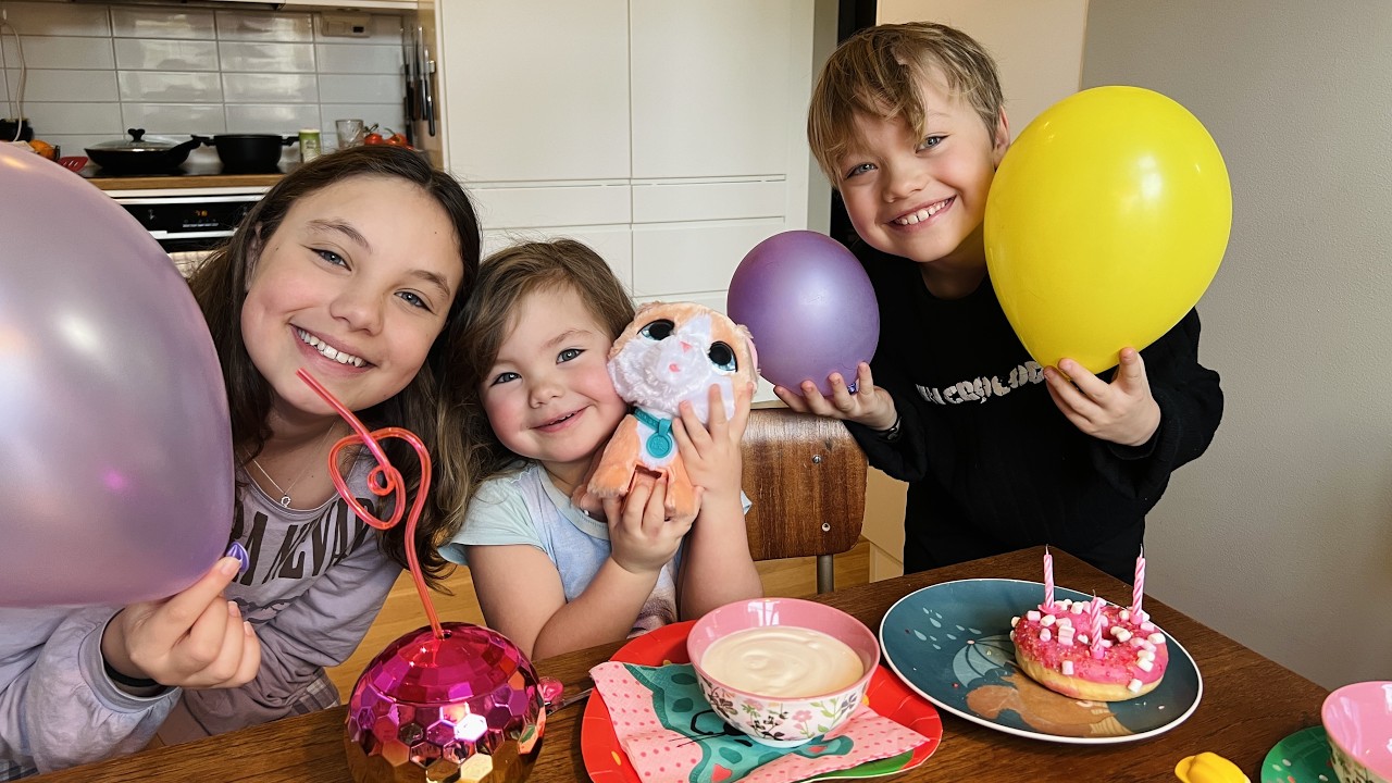 Laura fyller 3 &aring;r VLOGG