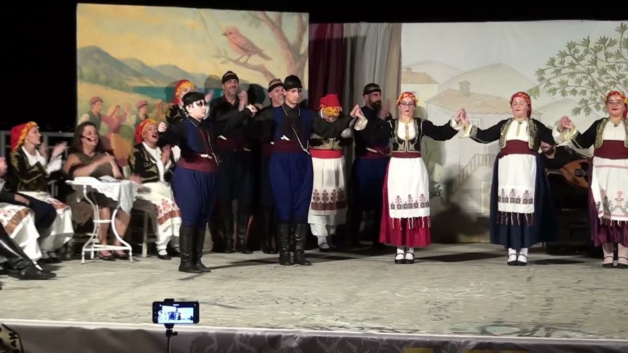 ΜΙΚΡΗ ΜΟΥ ΛΕΜΟΝΙΑ ΜΟΥ- ΣΥΡΤΟΣ- ΛΑΖΩΤΗΣ- ΑΠΑΝΩΜΕΡΙΤΗΣ- ΜΙΚΡΟ ΜΙΚΡΑΚΙ: ΚΡΗΤΗ (ΠΑΙΔΙΚΟ ΤΜΗΜΑ)