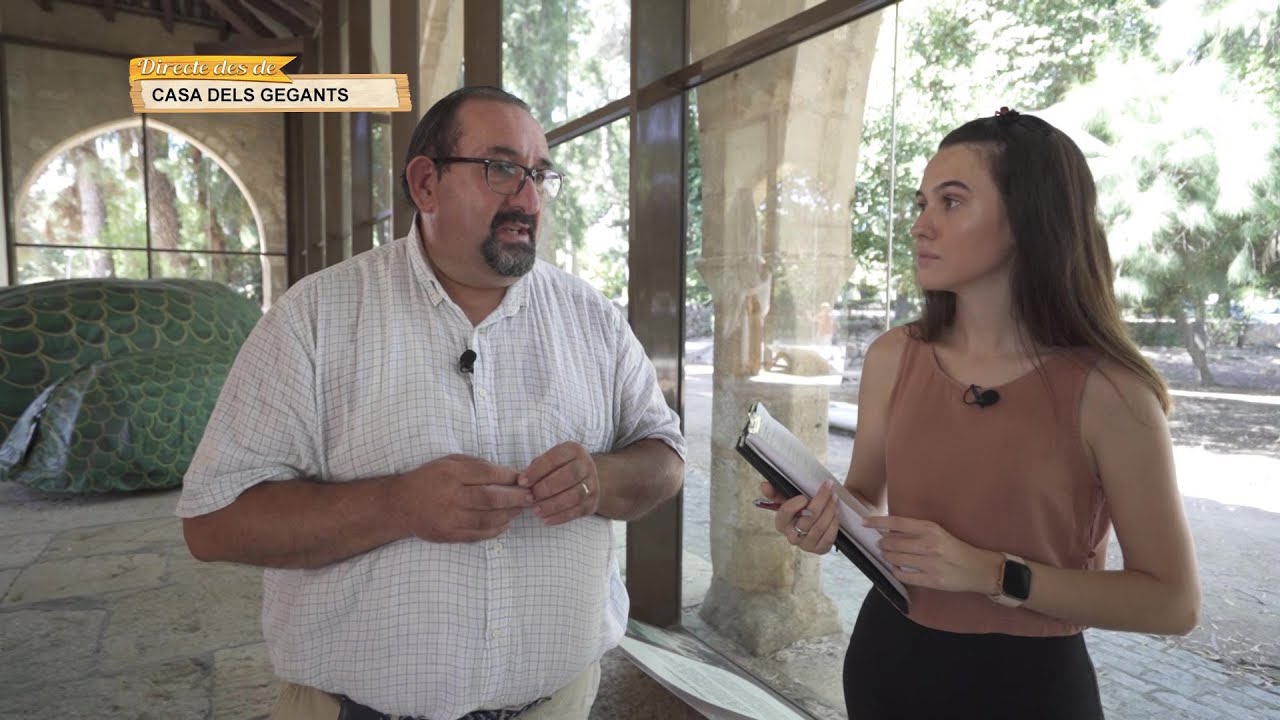 Des de la Casa de Gegants, Joan Carles Bonfill ens parlen del folklore de la ciutat de Tortosa