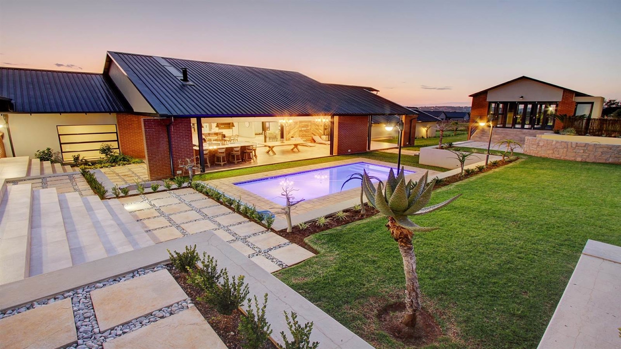 3 Bedroom House for sale in Gauteng | Pretoria | Pretoria Far East | The Hills | 14 Fis |