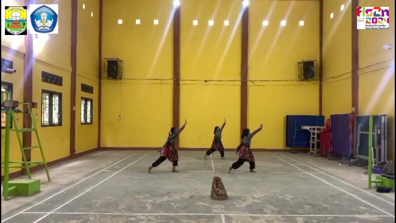 Tari Nyerkap ( Bekarang Ikan ) SDN 003/IX Senaung