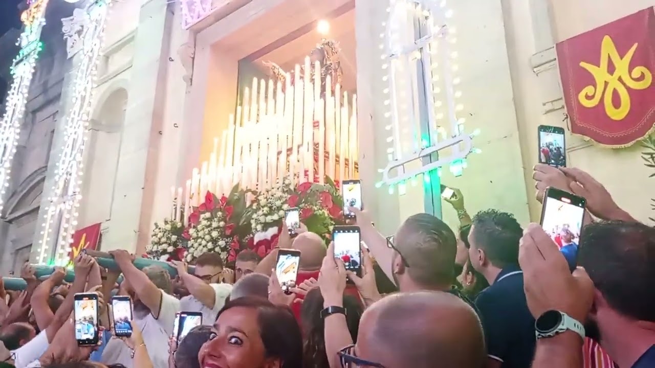 Uscita della Madonna Assunta Novara di Sicilia.